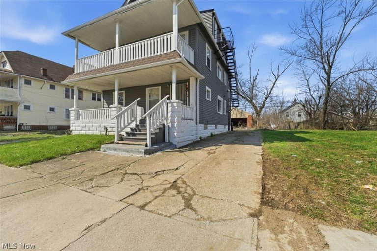 3672 144th Street, Cleveland, OH - Photo 2