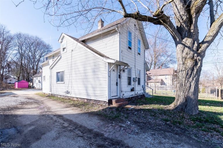 678-682 Sumner, Akron, OH - Photo 6