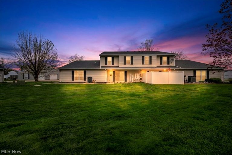 7972 Colonial Drive, Mentor, OH - Photo 4