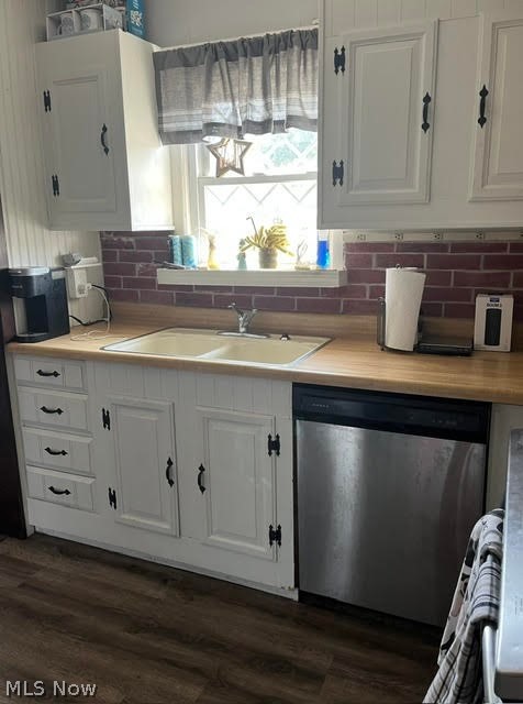 14730 Orchard Park Avenue, Cleveland, OH - Photo 6