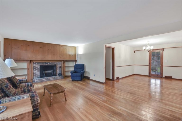25891 Chaucer Drive, Westlake, OH - Photo 6