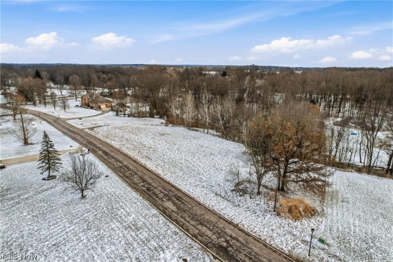 Brookhollow Drive, Warren, OH - Photo 3
