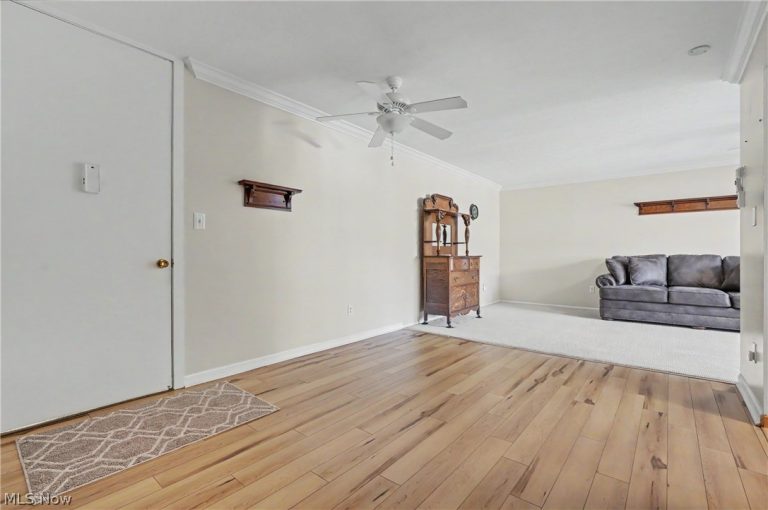 3066 Kent Road #101, Stow, OH - Photo 5