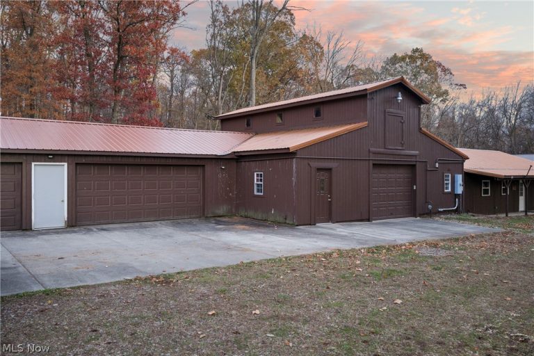 12045 Coal Bank Road, Doylestown, OH - Photo 5