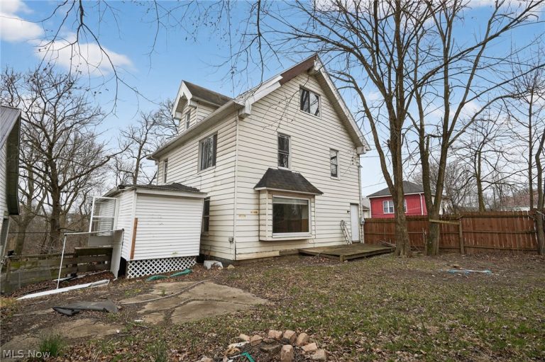 1117 State Street, Steubenville, OH - Photo 2