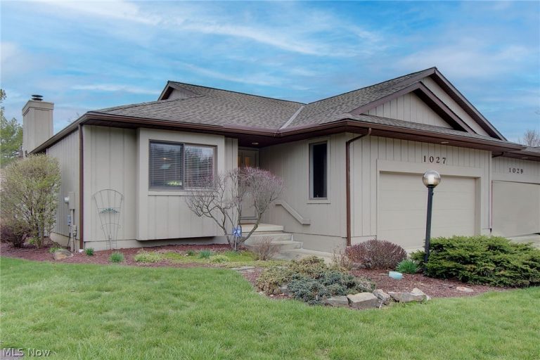 1027 Heath Way, Stow, OH, 44224