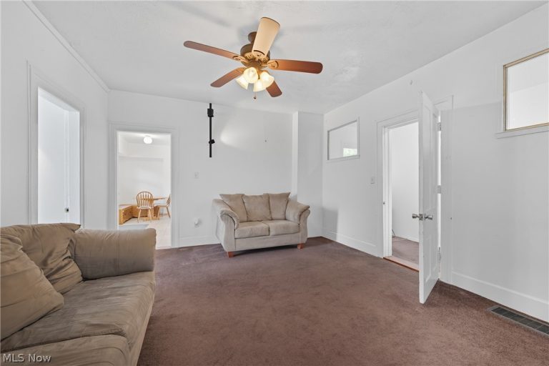 216 Main Street, Oberlin, OH - Photo 4