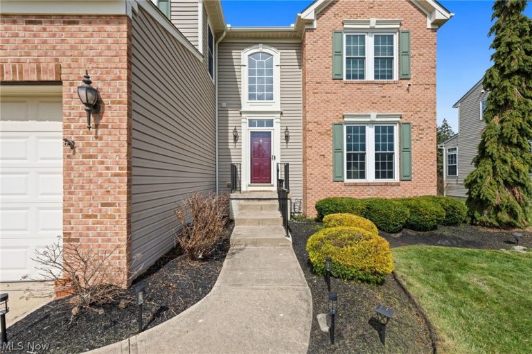 35086 Saddle Creek, Avon, OH - Photo 3