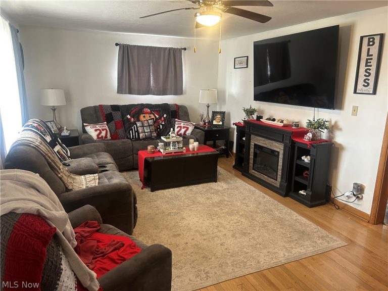 1618 Adams Street, Coshocton, OH - Photo 8