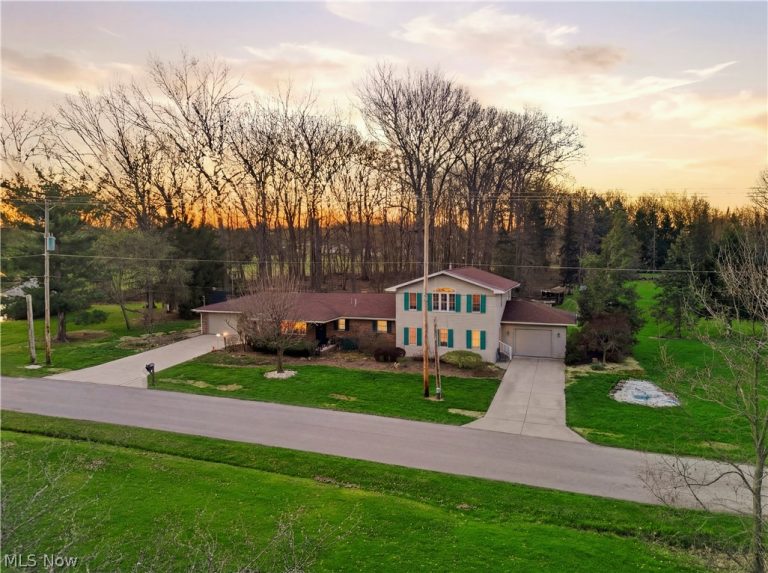 2943 Forest Avenue, Niles, OH - Photo 6