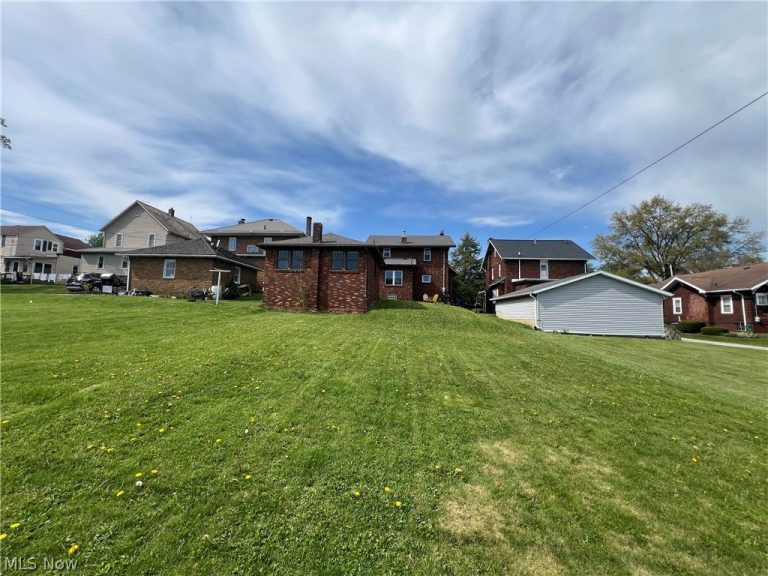 226 Dover Road, Sugarcreek, OH - Photo 8