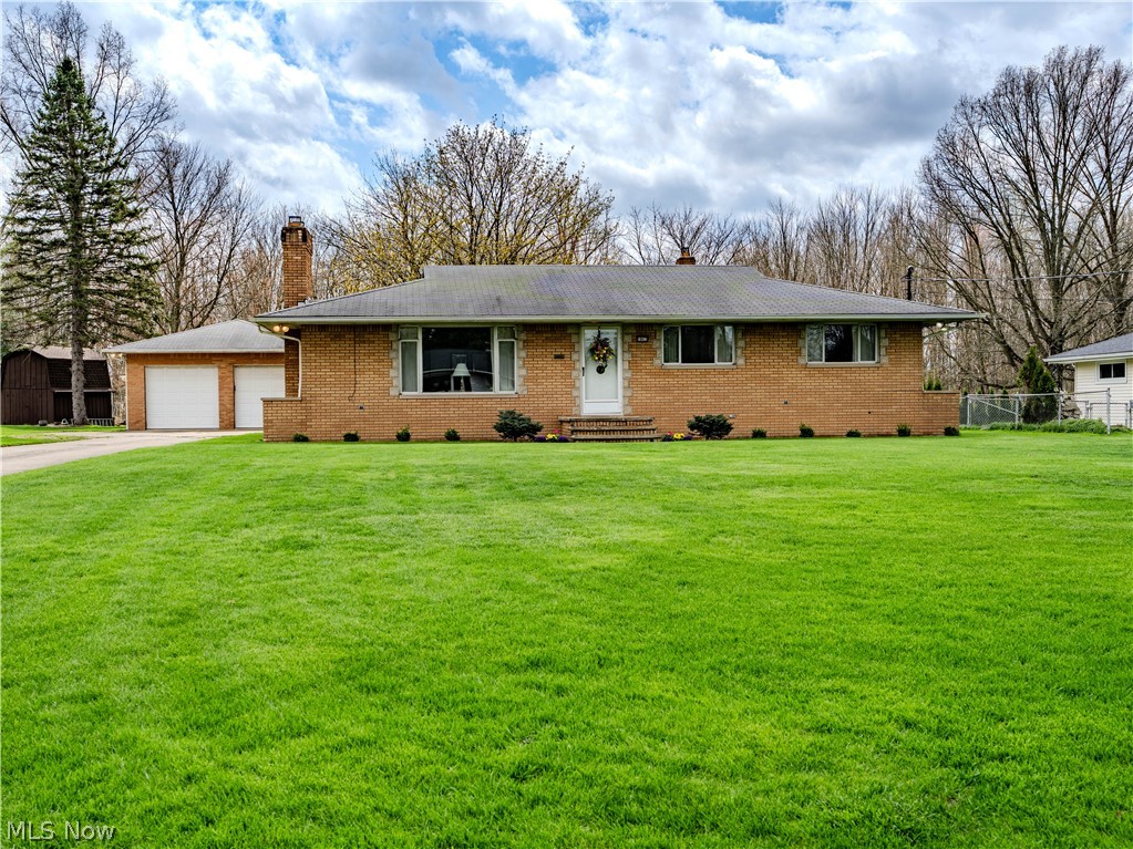 10073 Delsy Drive, North Royalton, OH