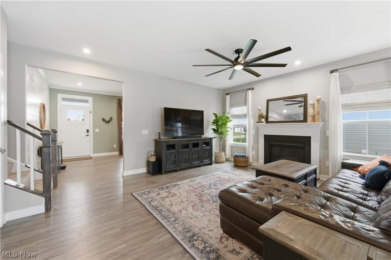 3402 Sandgate Street, North Canton, OH - Photo 8