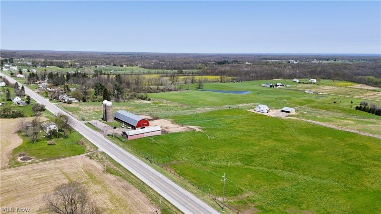 Madison Road, Middlefield, OH - Photo 6