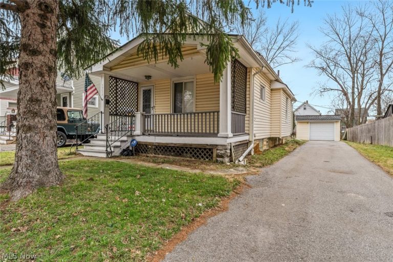 3753 139th Street, Cleveland, OH - Photo 3