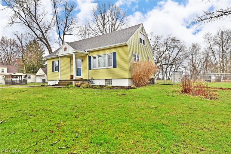 4950 Myrtle Avenue, Warren, OH - Photo 3