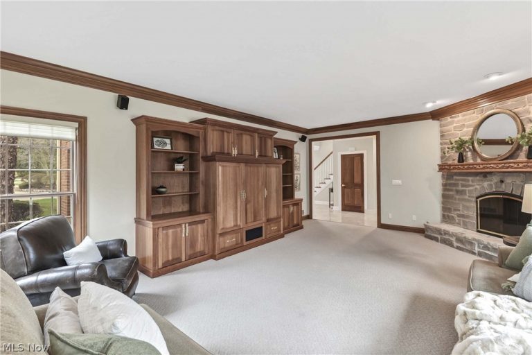 2085 Lands End Lane, Westlake, OH - Photo 3