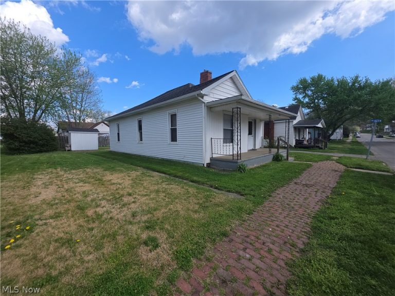 623 9th Street, Cambridge, OH - Photo 4