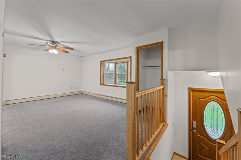 9540 Taylor May Road, Chagrin Falls, OH - Photo 4