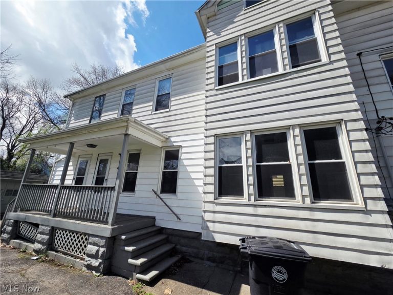 3801 Mapledale Avenue, Cleveland, OH - Photo 3