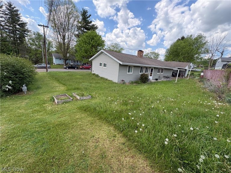 400 Cambridge Drive, Woodsfield, OH - Photo 3