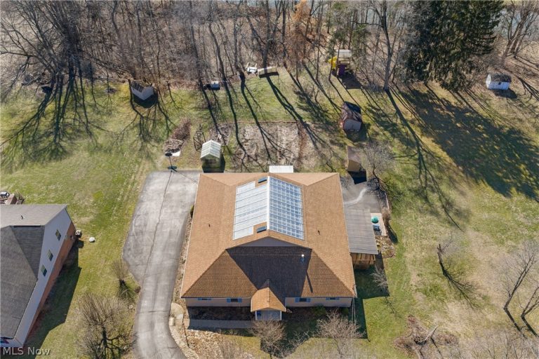 841 Canal Street, Canal Fulton, OH - Photo 2