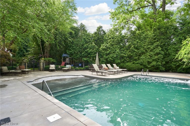 69 Fairlawn Boulevard, Akron, OH - Photo 5