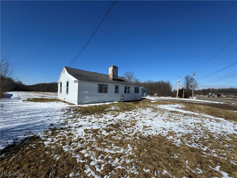 5818 Akron Cleveland Road, Hudson, OH - Photo 5