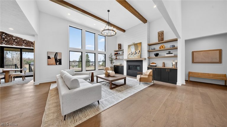 2071 Lanterman Circle, Hinckley, OH - Photo 5