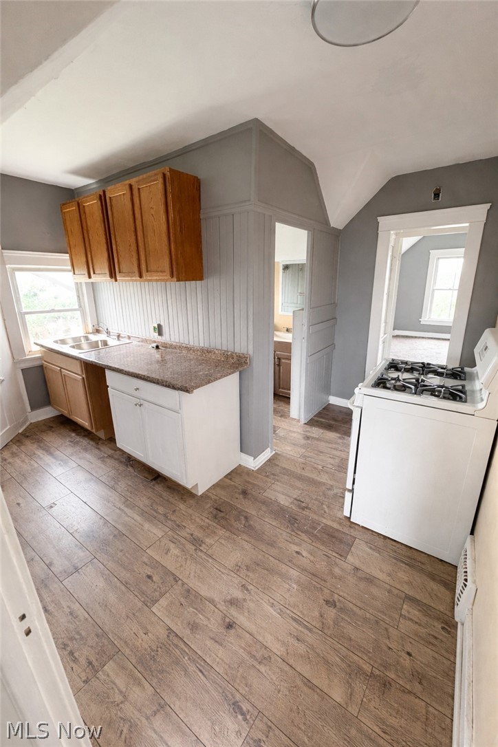 13605 Gainsboro Avenue ##3, East Cleveland, OH - Photo 5