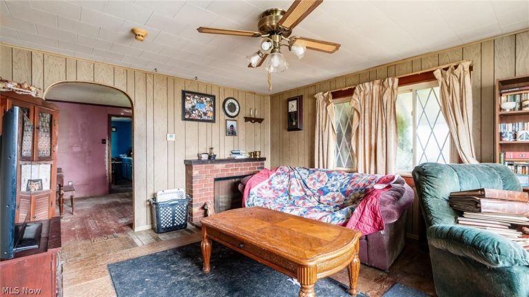 57 Elm Street, Roseville, OH - Photo 6