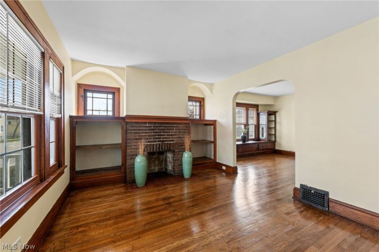 11801 Franklin Boulevard, Lakewood, OH - Photo 4