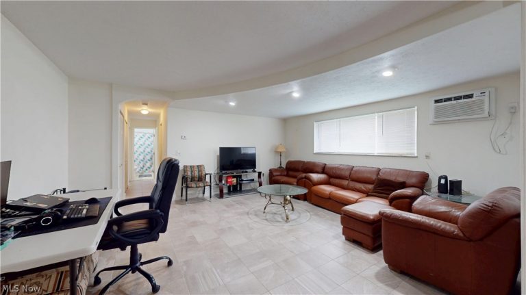 5200 Royalton Road #C4, North Royalton, OH - Photo 6