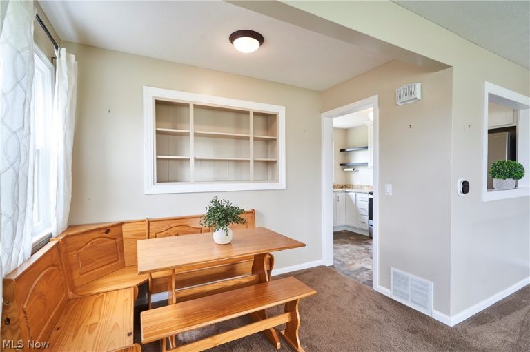 120 Bonnett Street, North Canton, OH - Photo 5