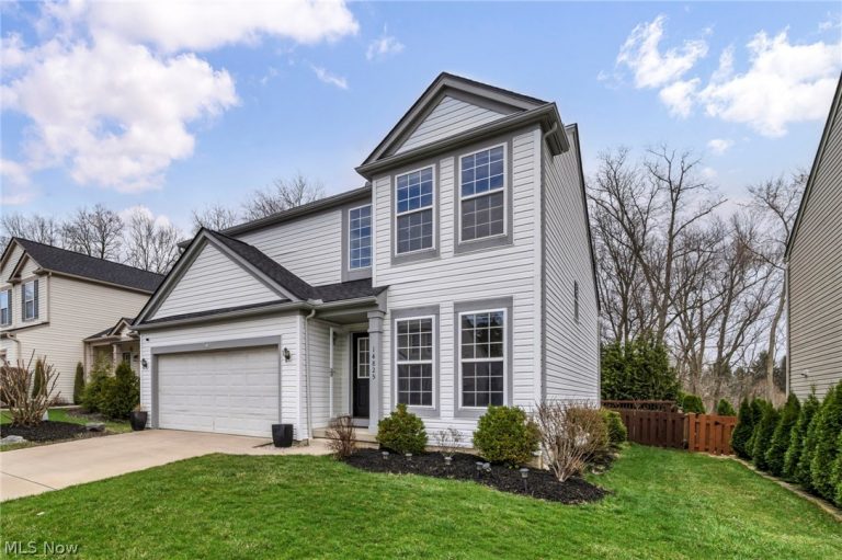 14825 Thornton Drive, North Royalton, OH - Photo 3