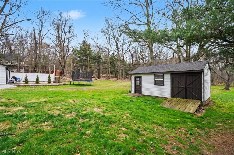 1280 Norton Road, Stow, OH - Photo 6