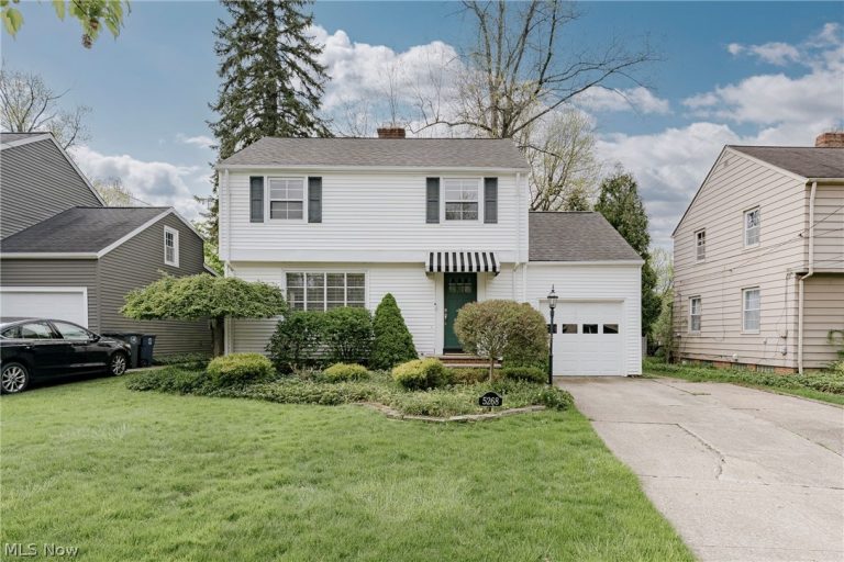 5268 Edenhurst Road, Lyndhurst, OH, 44124