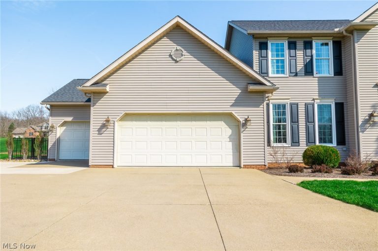 4554 Moreland Road, Fredericksburg, OH - Photo 2