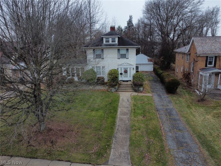 717 Woodlawn Road, Steubenville, OH - Photo 3