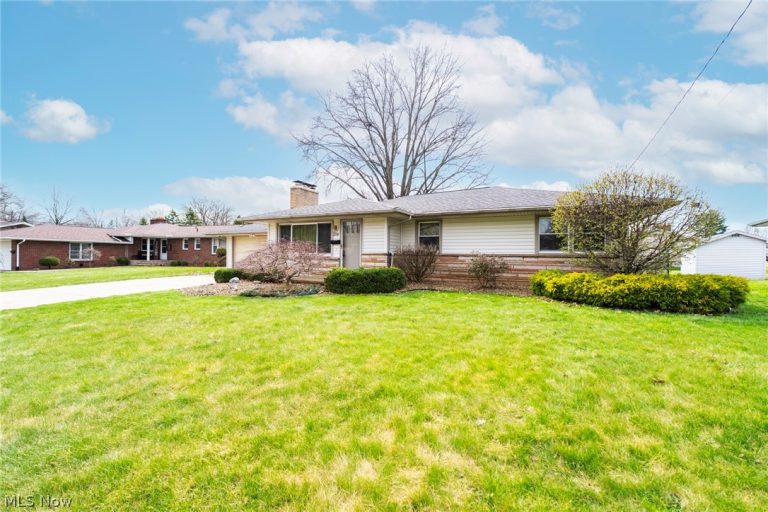 2739 Algonquin Drive, Poland, OH - Photo 3