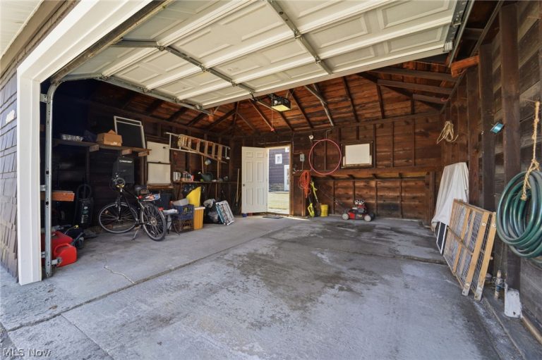 4422 State Road, Ashtabula, OH - Photo 6
