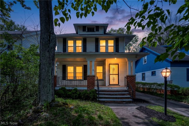 936 Selwyn Road, Cleveland Heights, OH, 44112