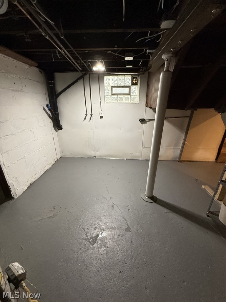 2120 Newton Street, Akron, OH - Photo 6