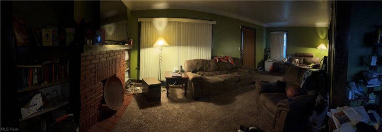 12612 Christine Avenue, Garfield Heights, OH - Photo 2