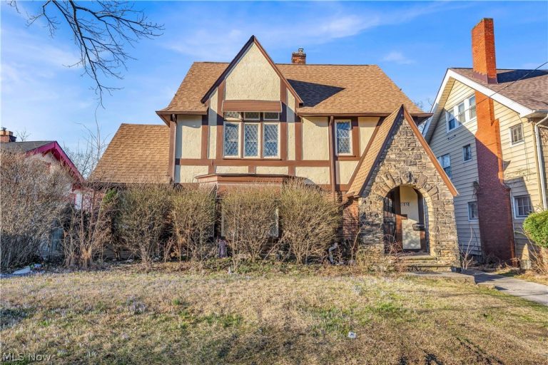 1858 Rudwick Road, Cleveland, OH - Photo 2