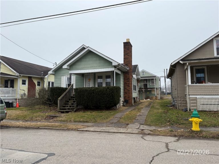 2016 16th Street, Parkersburg, WV - Photo 3