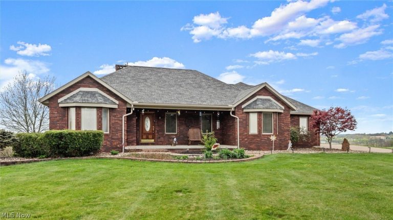 1305 Bald Hill, Zanesville, OH - Photo 2