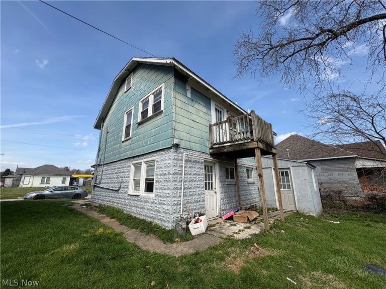 606 Bird Street, Parkersburg, WV - Photo 3