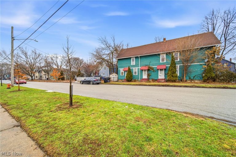 3202 Whitman Avenue, Cleveland, OH - Photo 4