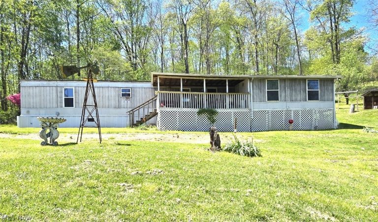 2361 Carpenter Run Road, Waverly, WV - Photo 3